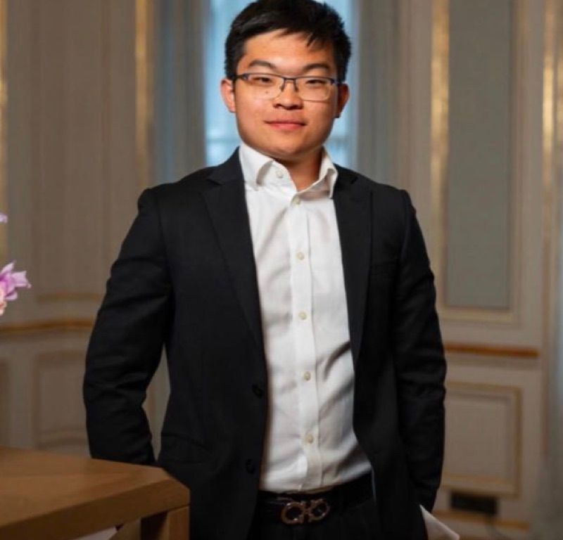 Lee Hiu Yau