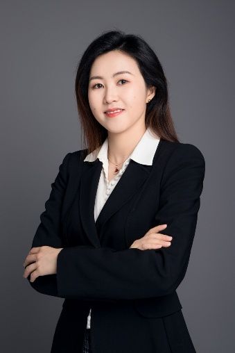 Julia Zhu